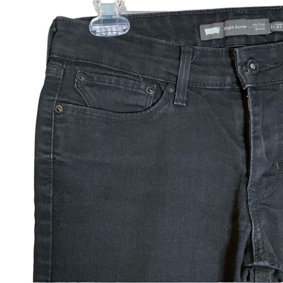 3 for $30! Levi’s slight curve black skinny jeans - Picture 3 of 12
